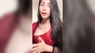 فيديو العراقية ميرا النوري تتكلم مع المتابعين