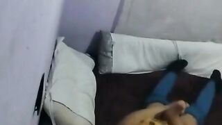 فيلم سكس لشرموطة مصرية تتناك وتتصور دون علمها