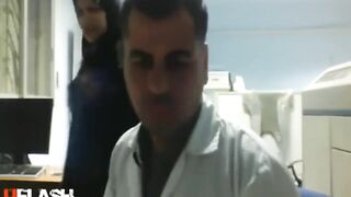 سكس مصري مسرب لدكتور هايج بينيك مريضة مربربة