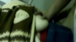 نيك مزة مصرية هايجة على الاخر بالحجاب في العيادة