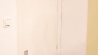 فيلم نيج الكحبة ميرا النوري تتناج بعنف بالحجاب