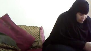 فيلم سكس لزوجة مصرية منقبة مع صاحب جوزها