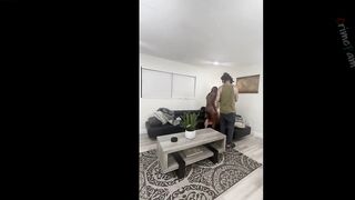 فيلم سكس القحبة السعودية باربي نجد تتناك مع شاب اسود