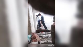 شاب بينيك زميلته فى الكلية وخدها معاه البيت علشان يكمل نيك فيها