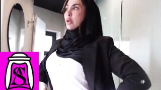 سكس عراقي للقحبة ميرا النوري تتناج من عميد الكلية