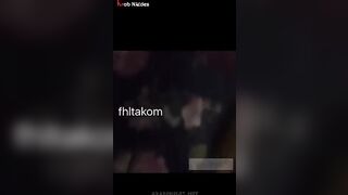 شاب خليجي هايج بيهيج على اخته ويحط زبه بين فخادها