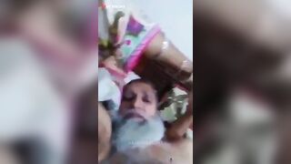 عربية مزة جسمها نار بتتفشخ نيك من ابو زوجها ويصورها