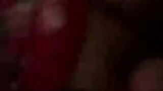 فيلم سكس منال الشرموطة مع صاحب جوزها وهو بينيكها على السرير - سكس مصري قديم