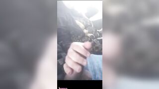 مصرية بتدعك زب مصري هايج في العربية