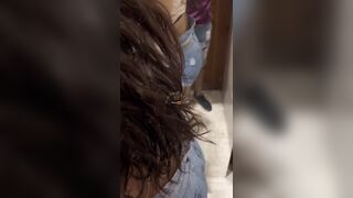 مصرية هايجه على زب صاحبها في الشغل بتتفشخ من النيك في حمام المكتب
